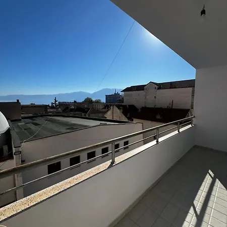 Innpogradec Center *
